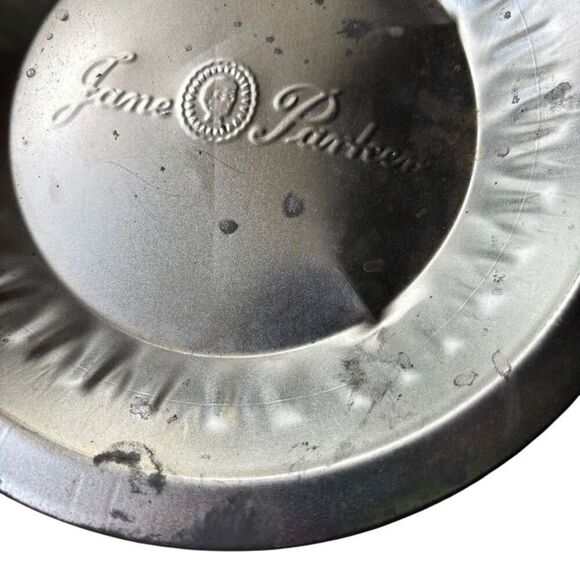 2 Vintage Jane Parker 8” Pie Tins - Picture 3 of 7